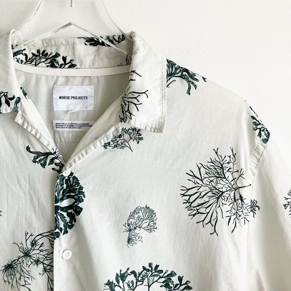 Norse Projects Shirt Size Medium Plant Floral Print Short Sleeve Button Front - Picture 2 of 6